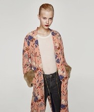 Kimono ZARA floreale con polsino in pelliccia sintetica taglia L-XL senza restituzione 
