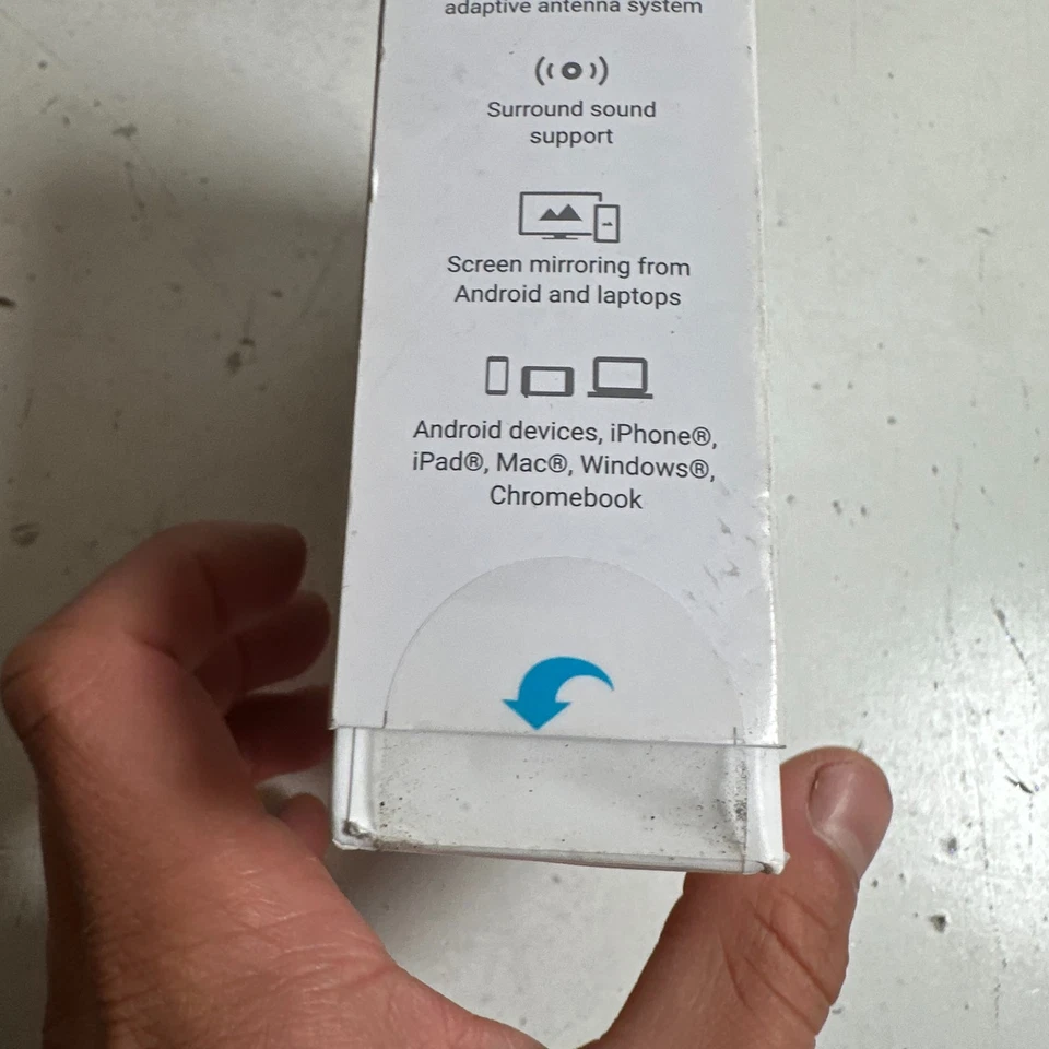 Google Chromecast NC2-6A5 Black 2nd Generation 1080p TV Streaming Media Player - Image 4 of 4