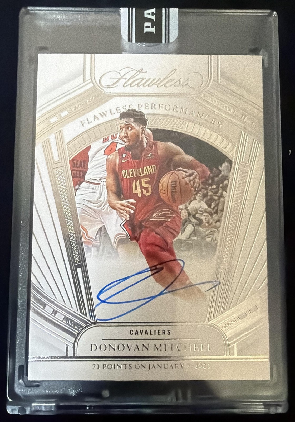 2023-24 Panini Flawless Donovan Mitchell 71 PTS Auto 2026 NATIONAL BLACK BOX 1/1