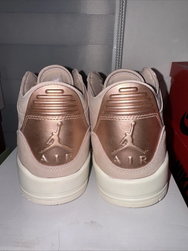 Talla 10.5 - Air Jordan 3 SE Partícula Beige W Foto 4 de 4