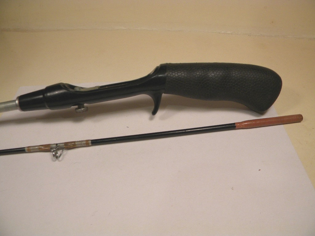 Vintage Zebco 2115 Ultra light 5' casting rod made in USA