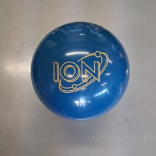Storm Ion Pro Solid 1ST QUALITY MIDWEIGHT bowling ball 14 LB. 12oz new in box