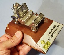 MINIATURE METAL GOLF CART PAPERWEIGHT CLOCK ADVERTISING THE HY-WAY FOUNDATION  