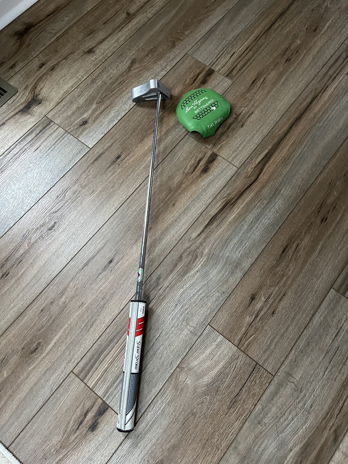 Ben Hogan By Bettinardi "The Hawk" Putter BHB12 HK RH 33.5” w/original