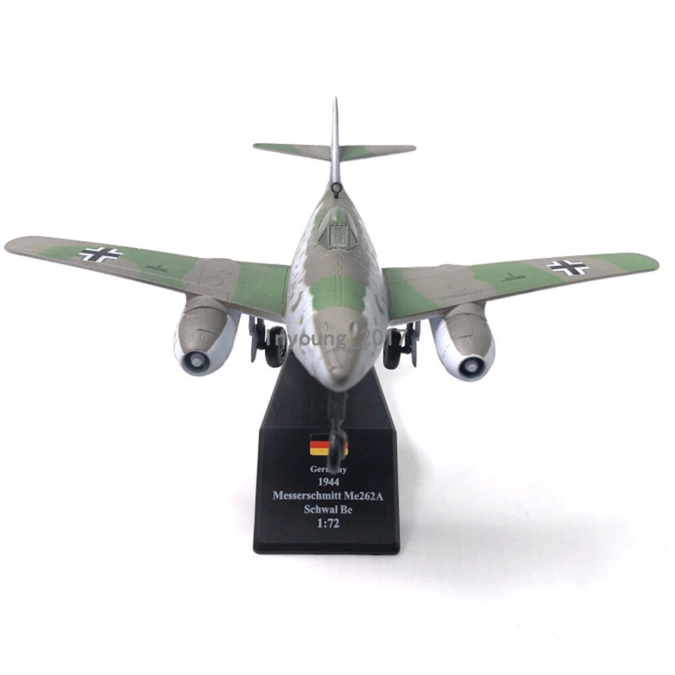1:72 1944 WWII Messerschmitt Me262 Schwal Be Fighter Diecast Airplane Model - Image 4 of 4