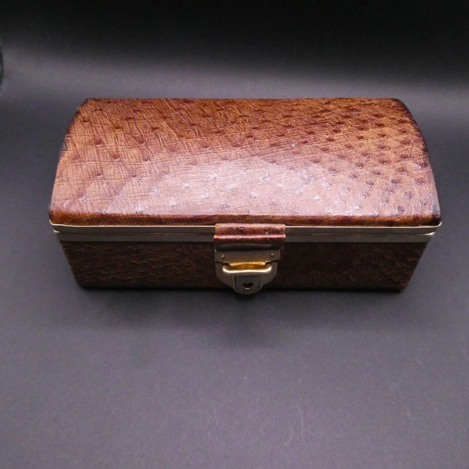 Mr Canoa Industria Argentina Red Velvet Lined Box Hand Tooled Leather/Ostrich  - Image 2 of 4