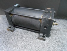 PARKER 2A C-C-2A-13-C 6" BORE x 8" STROKE PNEUMATIC CYLINDER.