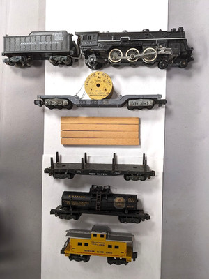 American Flyer #293 Steam Locomotive & Tender 4 Car Freight Set 'S' Gauge C-7