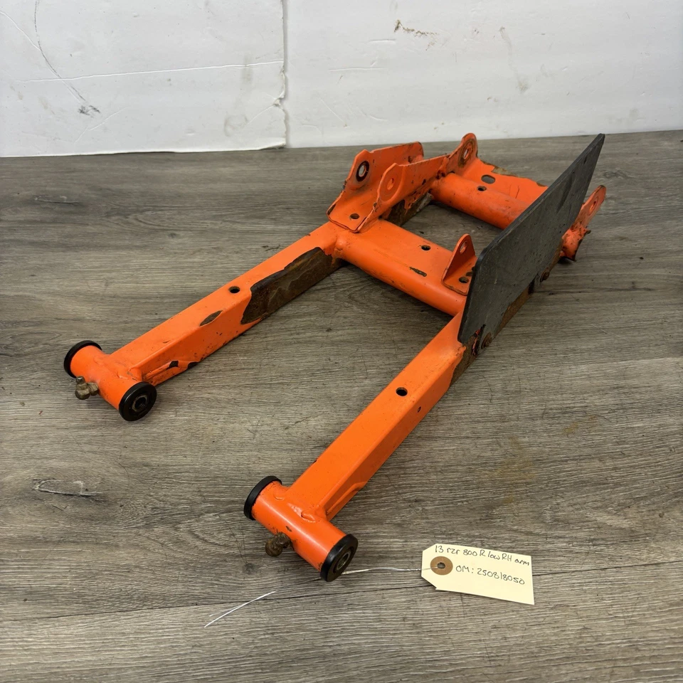 2013 Polaris RZR 800 S Rear Lower Right A Arm 1018218-589 5438639-070 - Image 4 of 4