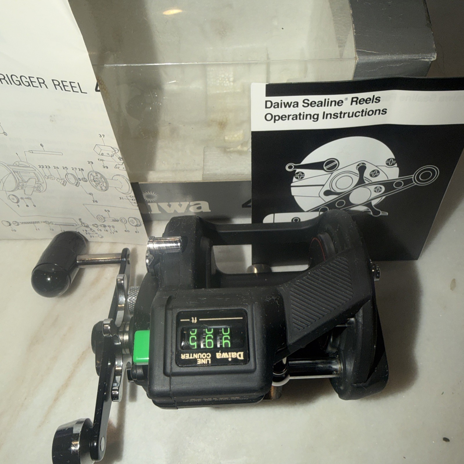 Daiwa Sealine Great Lakes 47LC Fishing Counter Reel New In B