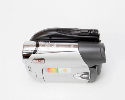 Canon DC-320 Standard Definition DVD Camcorder (Silver) TESTED AND WORKING