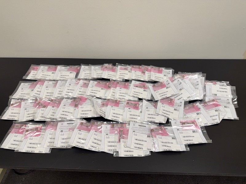 Lot of 61 NEW Sealed Cisco SFP-10G-SR ++ Transceiver Module P/N - 10-3035-01