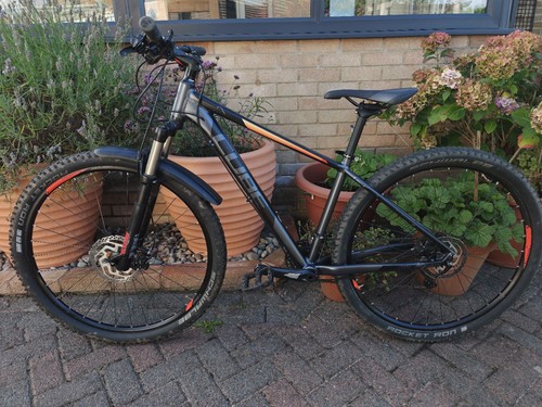 Cube Attention SL Mountain Bike  29er  Shimano Deore XT 17 Frame