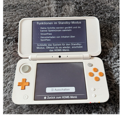 Nintendo New 2DS XL Weiß Orange PAL mit Zubehör & 6 3DS-Spielen