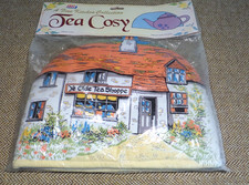 RARE Vintage 1970's  Ye Olde Tea Shop Padded tea Cosy New in Packet 50 years old
