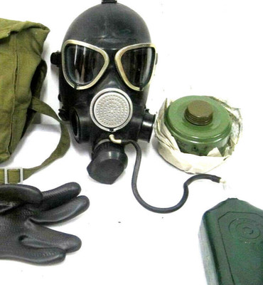 Gasmaske  Filter Poppers Halloween Fetisch Latex Prepper Gummi NVA Ausrüstung