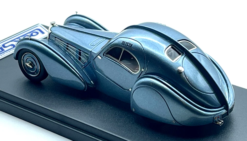 Looksmart Bugatti 57SC Atlantic Winner Pebble Bch. LS097 1953 1:43  equal MR BBR - Image 4 of 4