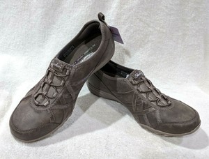 skechers breathe easy days end