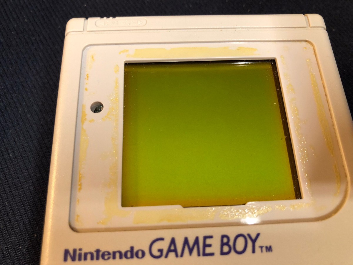 Nintendo Original Game Boy 1989 W/storage Case & 4 Games Nintendo Original Game Boy 1989 W/storage Case & 4 Games