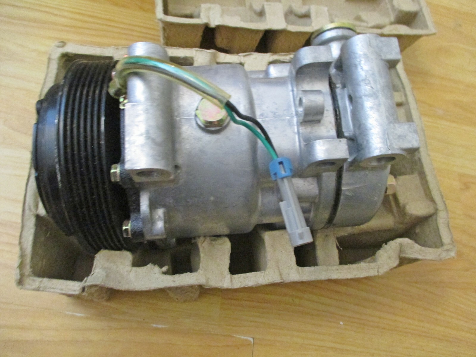 HT6 AC Compressor & A/C Clutch - Performance Air - For Chevy GMC ...