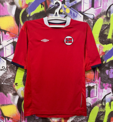 Maillot Domicile Norvège 2010/11 – Umbro – Homme Taille S – Très Bon état