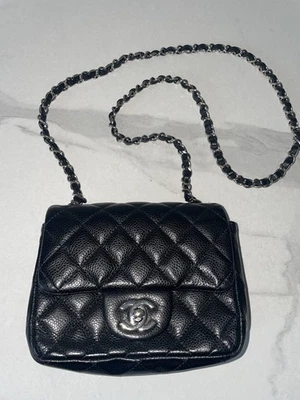 👜 Chanel Mini Flap – Cuir Caviar Noir – Excellent état - Photo 1/4