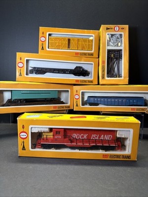 VNTG Cox HO Scale Electric Train Lot Rock Island GP9 Freight Cars OIB Used