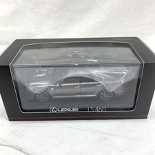 Kyosho Lexus LS460 F SPORT 1/43 Scale Mercury Gray Model Used