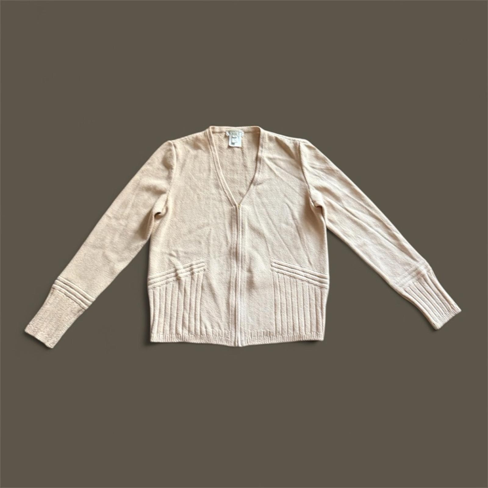 St. John’s sport by Marie Gray cream wool and viscose blend cardigan size medium