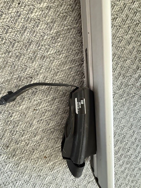 Thule 450R Roof Rack Mount Kit - Image 2 of 2