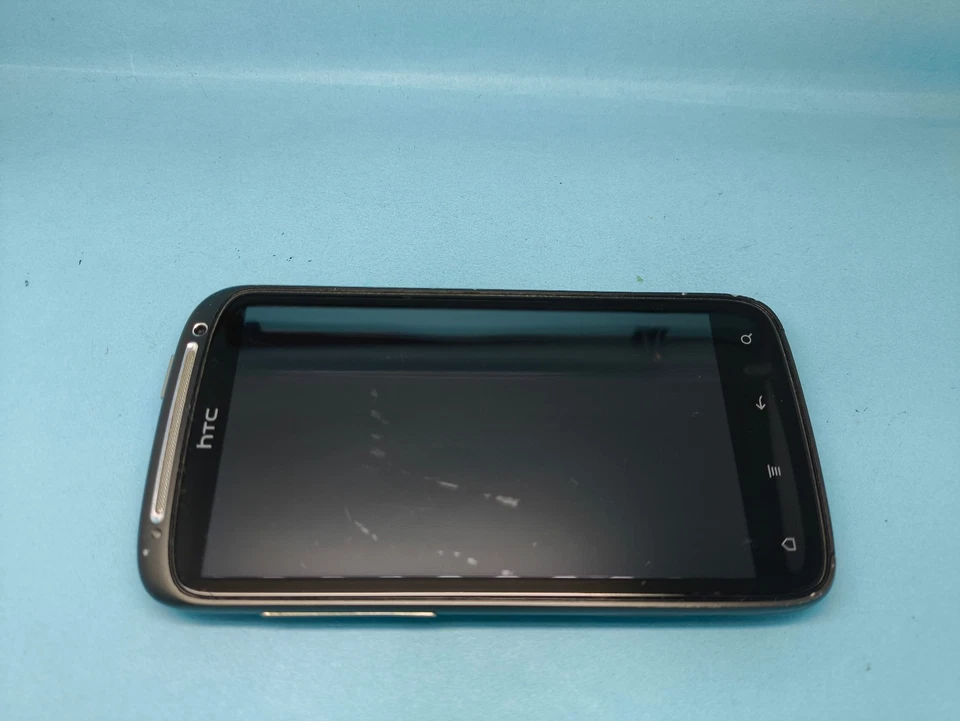 HTC Sensation pg58130 Unlocked Mobile Phone Good Condition - Image 3 of 4