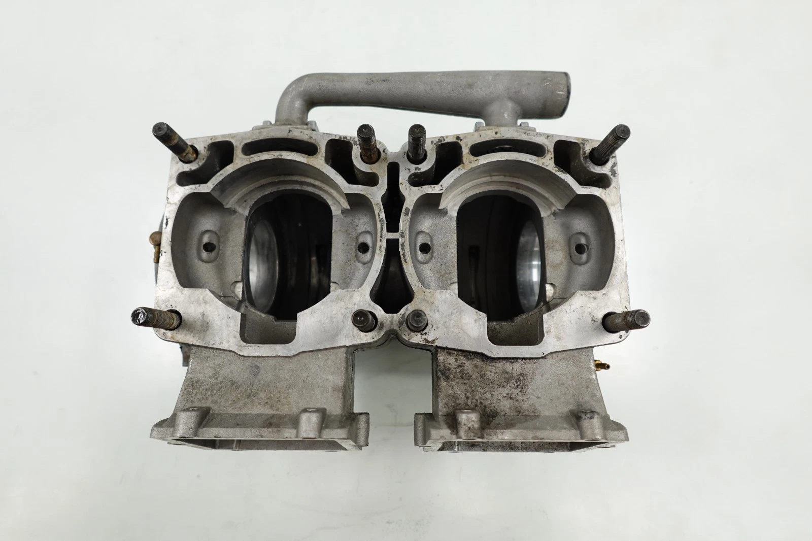 2005 Polaris RMK 800 OEM Engine Block Crank Case 2202312