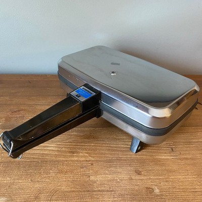 Vitantonio Krumkake Baker 350-10-97 Electric Norwegian Cookie Iron 900W Chrome