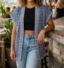 Ecote Urban Outfitters Embroidered Wrap Coverup Top Kimono Sleeve FS 277947