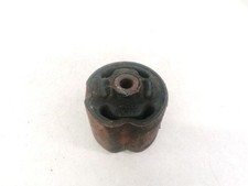 Support moteur Saab 9000