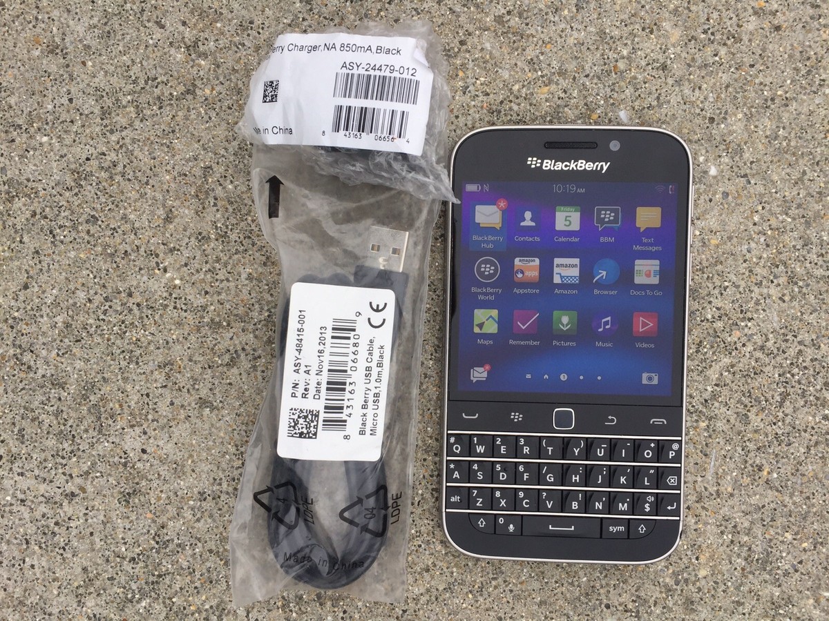 BlackBerry Classic ブラック　q20 Unlocked Blackberry Classic Q20 AT&T 16GB 4G LTE. | eBay