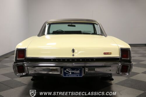 1967 Oldsmobile Cutlass 442 - Picture 12 of 40