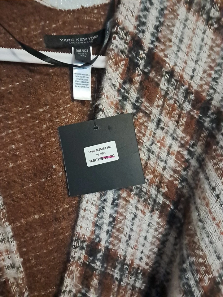 Poncho de mujer New York capa a cuadros talla única Foto 3 de 4