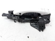 EXTERIOR DOOR HANDLE REAR LEFT PASSENGER SIDE IN WHITE AUDI A6 C7 2016