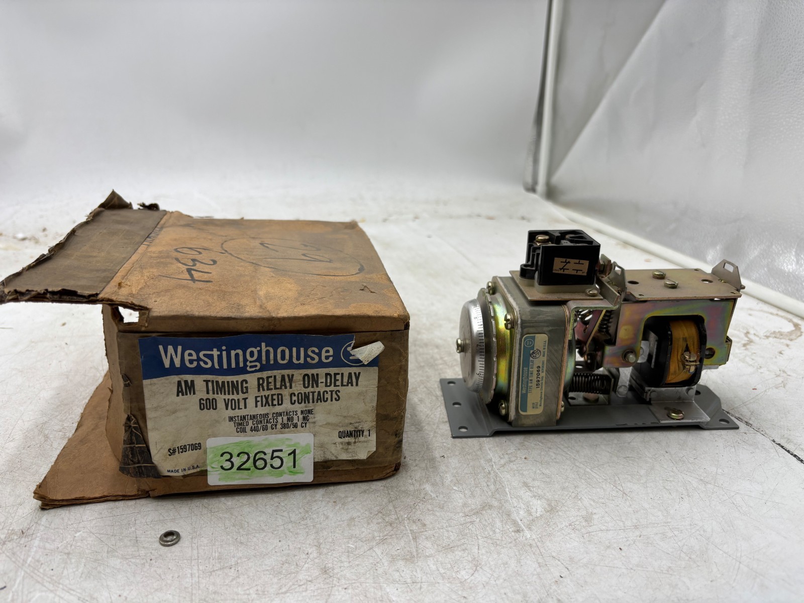 Westinghouse 1597069 AM Timing Relay On-Delay 600V