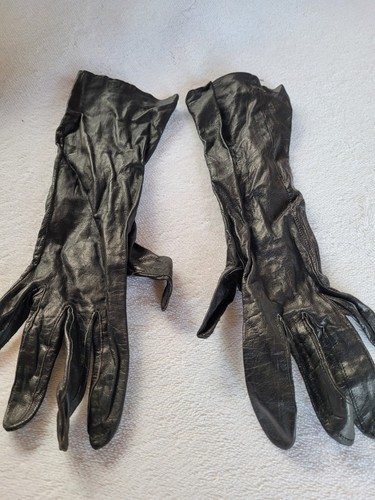 Vintage Black Leather Ladies Gloves Size 7 1/2. 11 Inches Long