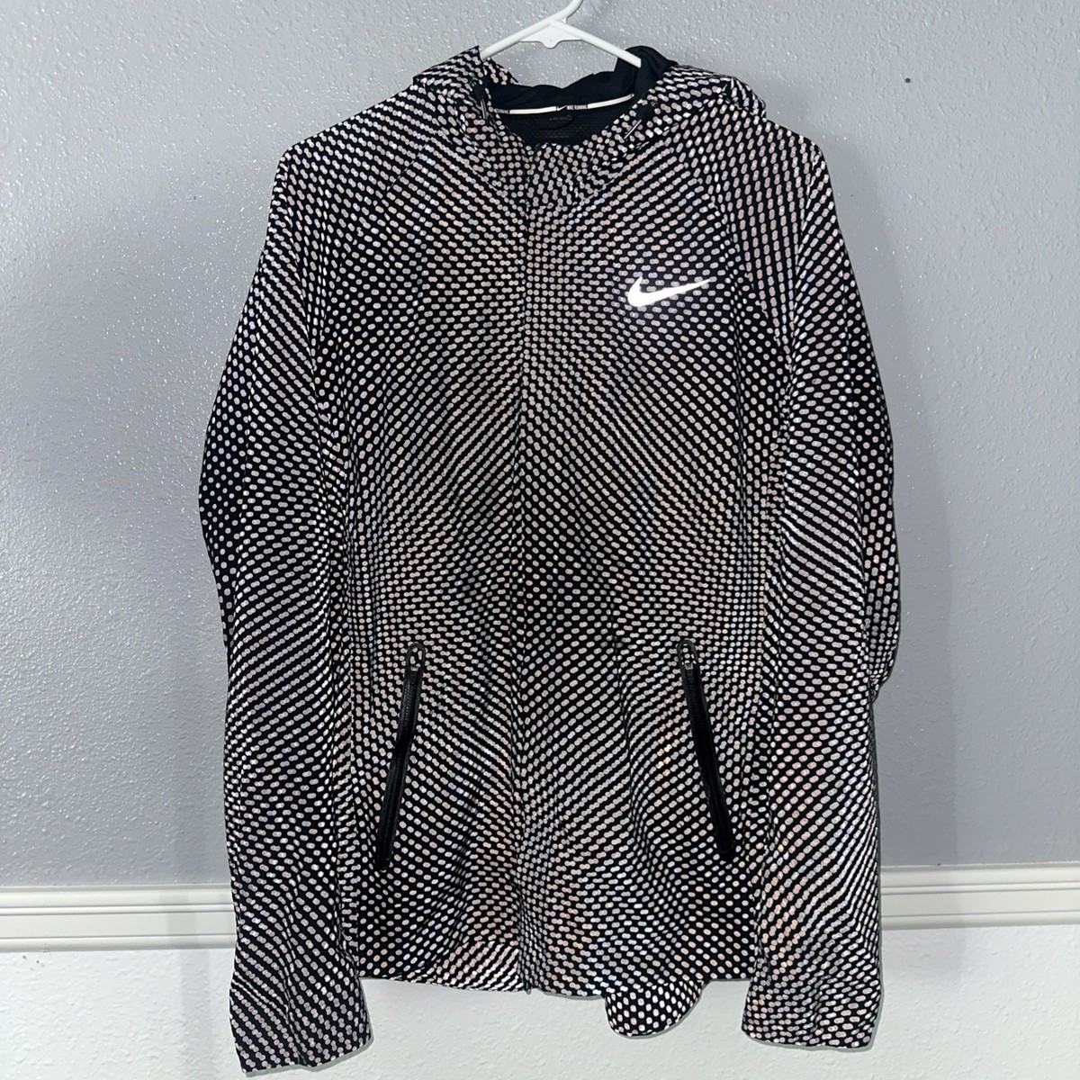 Nike Shield Flash Max Running Jacket 3M Men's Medium Storm Fit 5