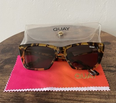 Quay   Prove It   Cat-Eye Sunglasses in Tortoise & Gold Frame, Very Good Cond!