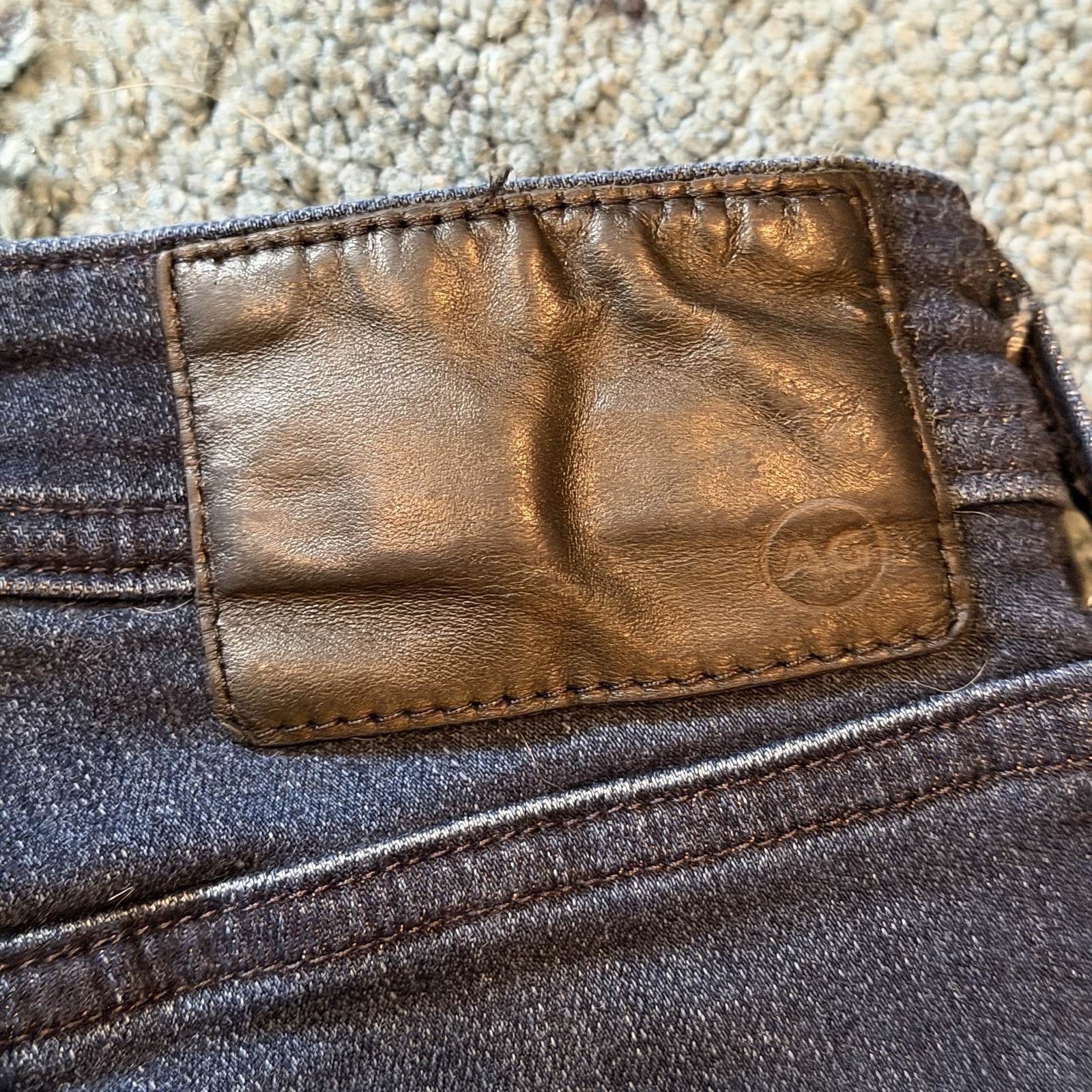 AG Adriano Goldschmied Jeans Mens 31x34 Dark Wash Blue Straight Denim Pants thumbnail 15