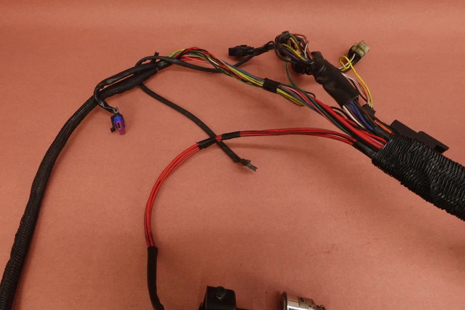 07-12 Harley Davidson Sportster 1200 XL1200L Arnés de cableado principal con llave Foto 4 de 4