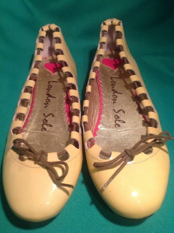 LONDON SOLE SZ 6M 37 TAN  LEATHER BEIGE BALLET FLATS SHOES CREPE SOLES MRSP $296 - Image 2 of 4