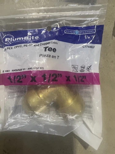 Jones Stephens C77440LF 1/2" PlumBite Push On Tee - Brass - Picture 1 of 3