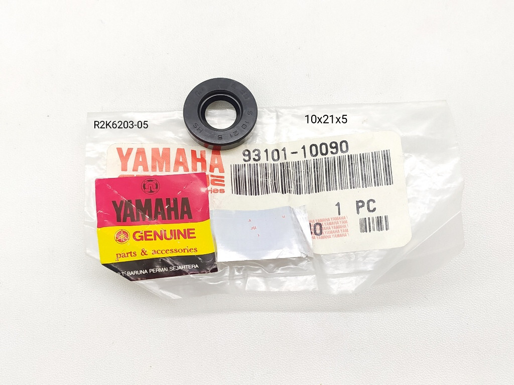 マギー様専門です Oil Seal Yamaha Oem 93101-10090 | eBay