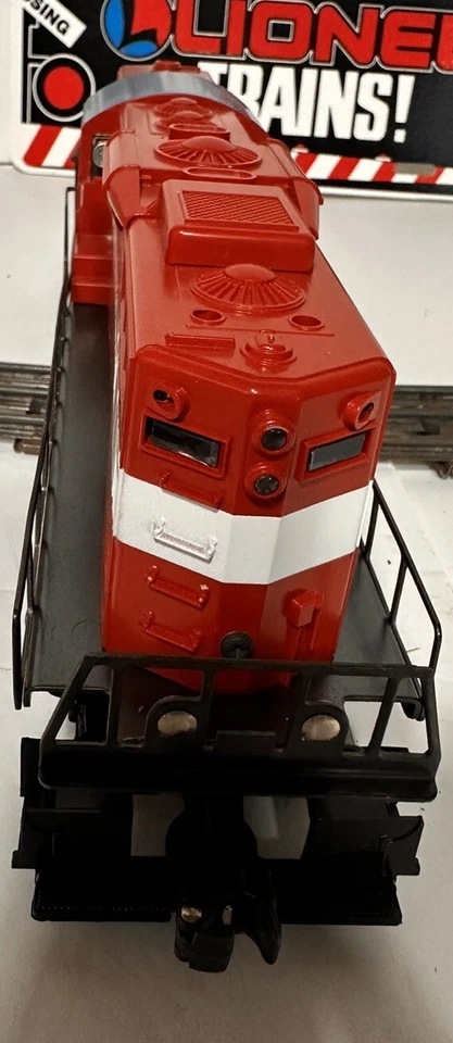 Lionel 6-8866 Minneapolis and St. Louis GP-9 Powered Diesel Locomotive #8866 - Image 3 of 4