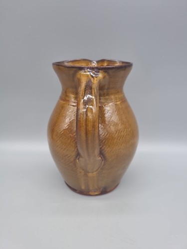 A Jonathan Garratt Studio Pottery Textured Body Jug With Impressed Makers Mark - Picture 4 of 10